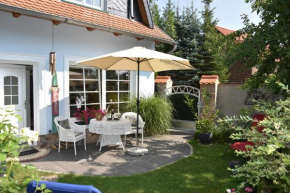 Отель Ferienwohnung Alt Ruppin  Нойруппин
